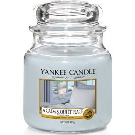 Yankee Candle A Calm & Quiet Place - Klidné a tiché místo vonná svíčka Classic střední sklo 411 g